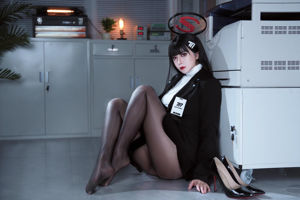 半半子 - 碧蓝档案 调月莉音 [60P8V-477M] 1 (31).jpg